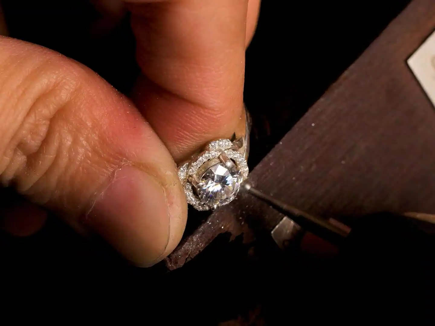 Unveiling the Timeless Allure, Why Luxury Rings Are More Than Just Jewelry Unveiling the Timeless Allure, Why Luxury Rings Are More Than Just Jewelry